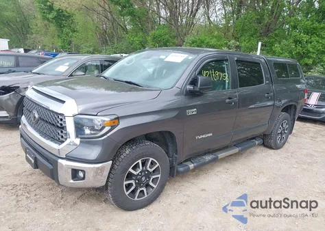 2019 Toyota Tundra Sr5 5.7L V8 из США, поврежденный, VIN 5TFDW5F1XKX799650